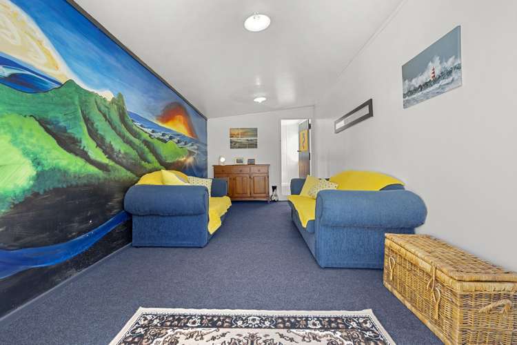 22 Wallis Street Raglan_22