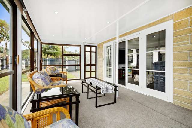 38 Parkway Wainuiomata_3