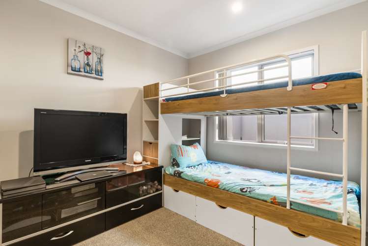 5 Honour Road Papakura_13