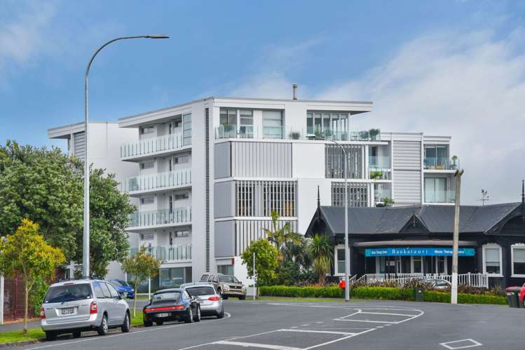 301/19 Surrey Crescent Grey Lynn_13