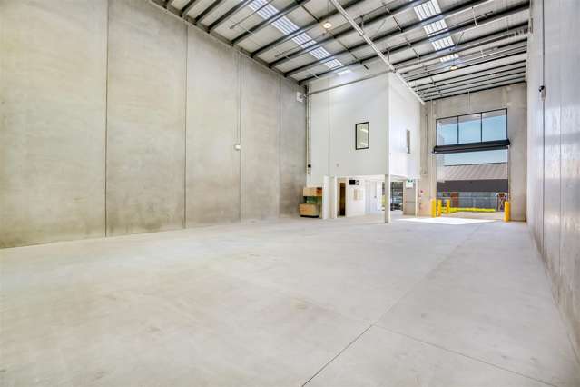 2/20 Highgate Parkway Silverdale_2