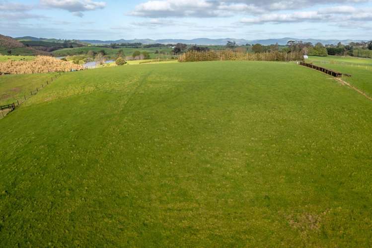 616 Falls Road Waerenga_11