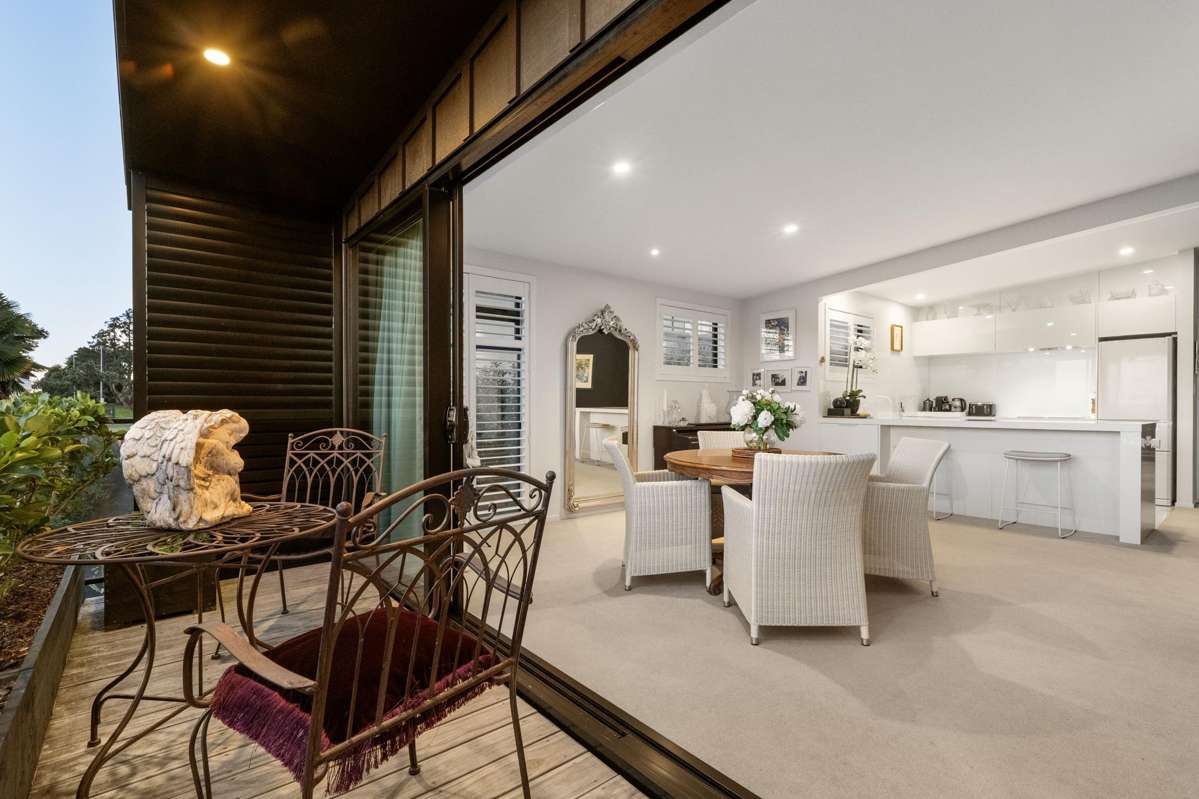 1/107 Wharf Street_4
