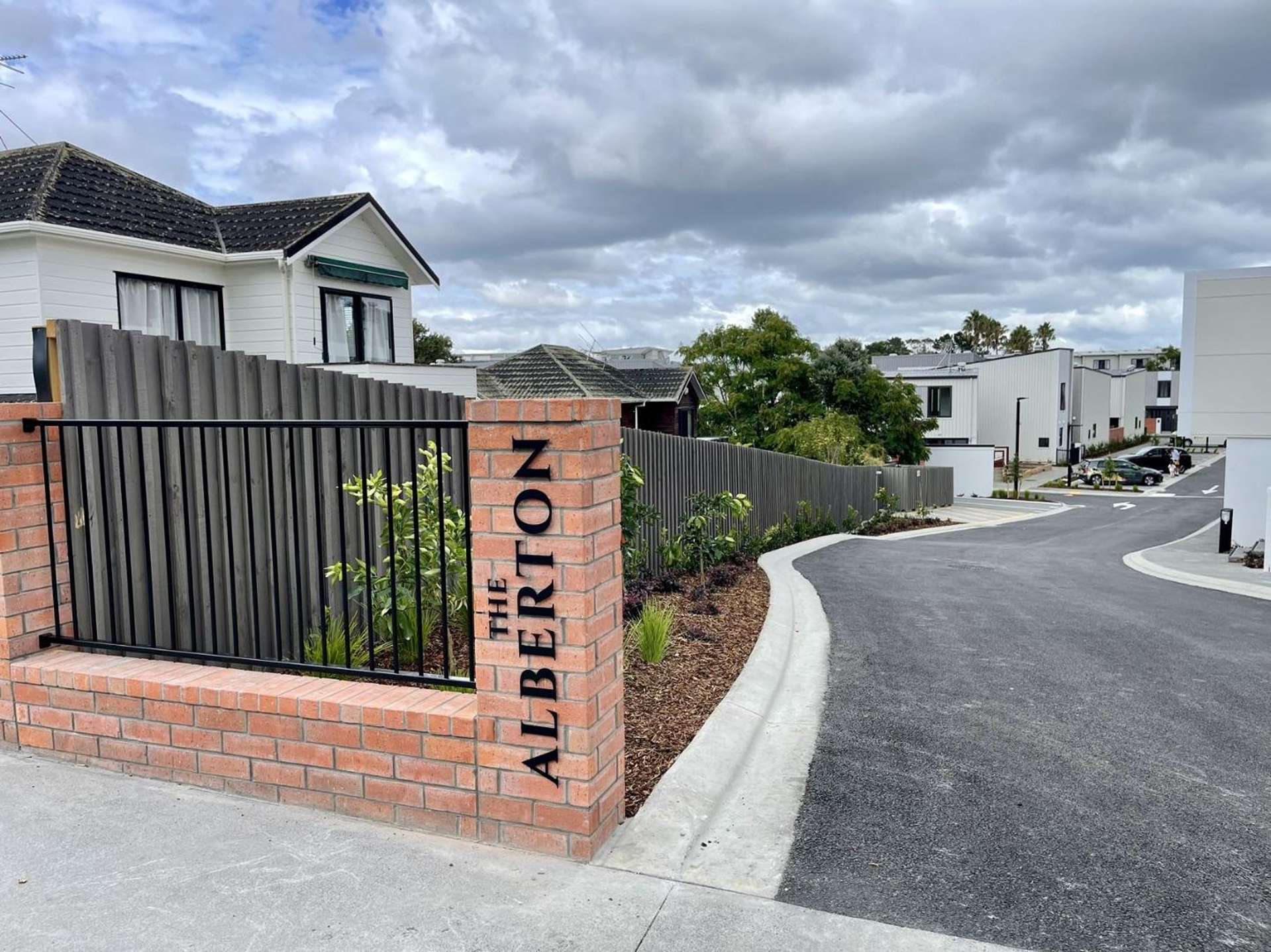 84/124 Taylors Road Mount Albert_0