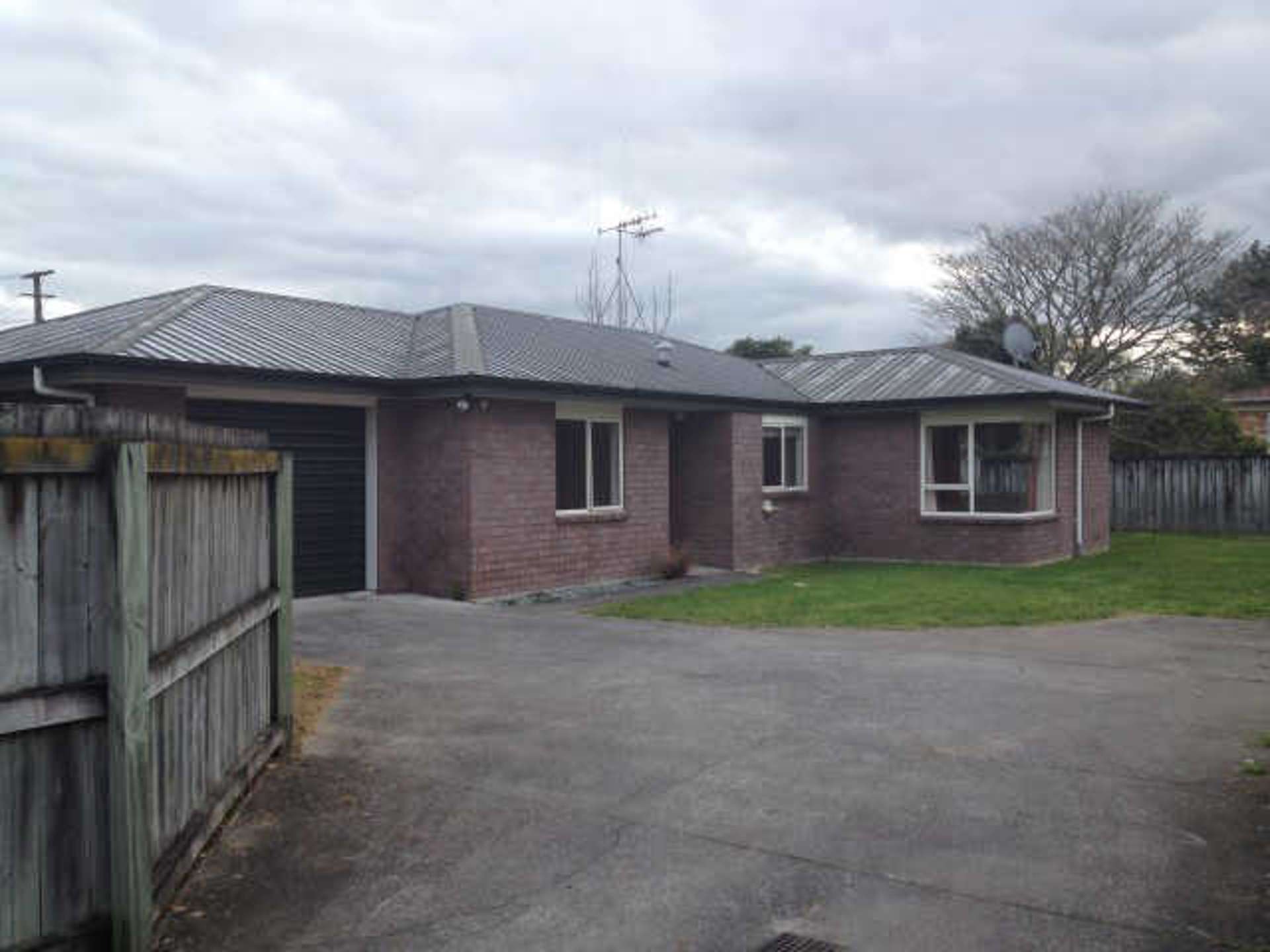 79A Vardon Road 3283_0