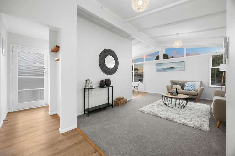 190 Golf Road Titirangi_9
