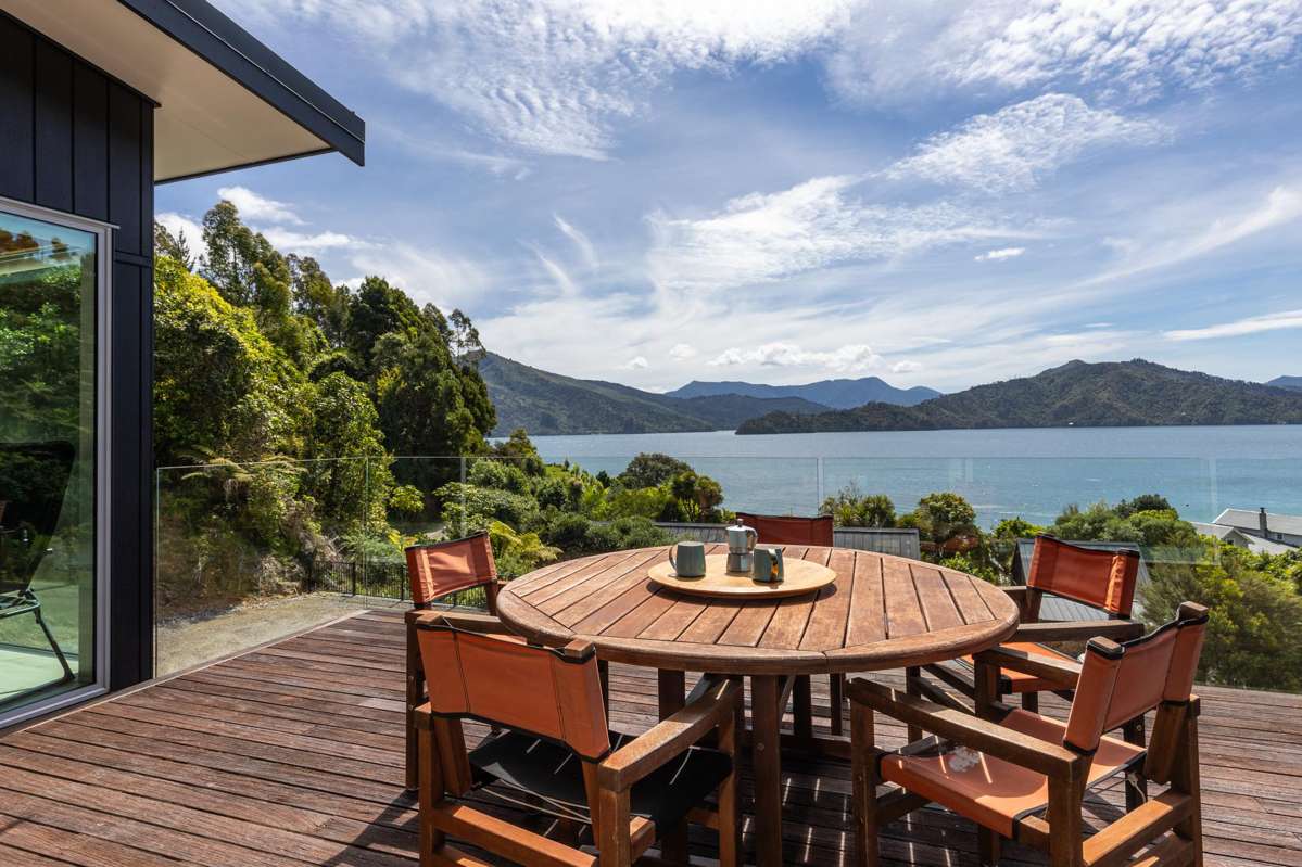 2793 Queen Charlotte Drive, Whenuanui Bay_0