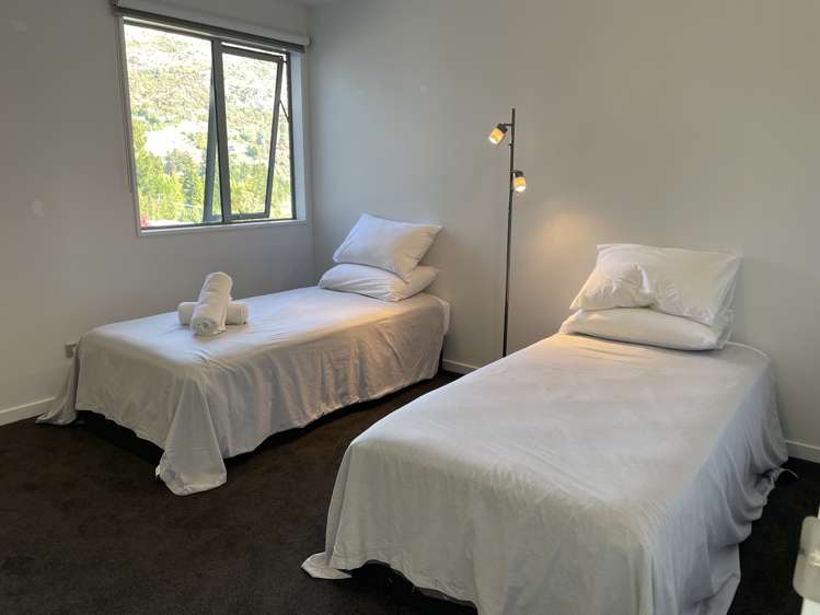 1 Morning Star Terrace Arthurs Point_14