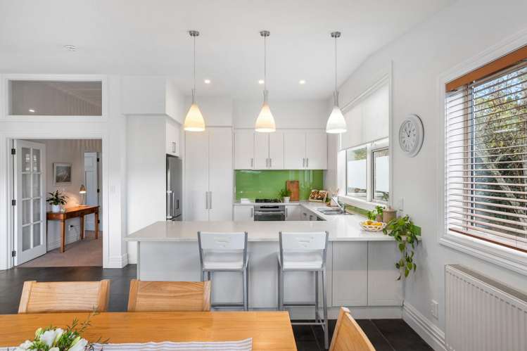 4 Fontenoy Street Mount Albert_8