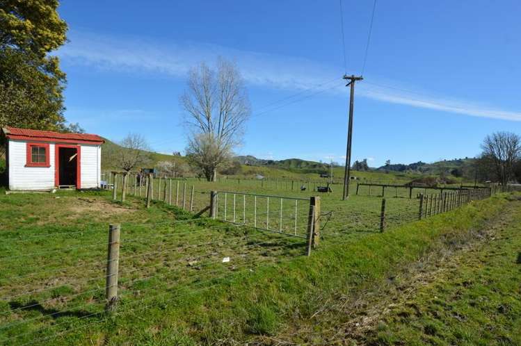 8 Kokopuiti Road Ruapehu-King Country Surrounds_5