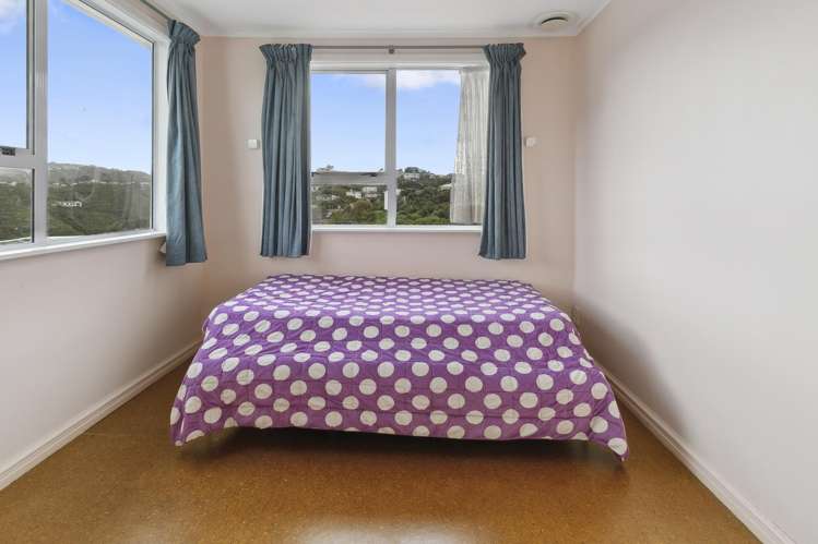 12 Camrose Grove Kingston_16