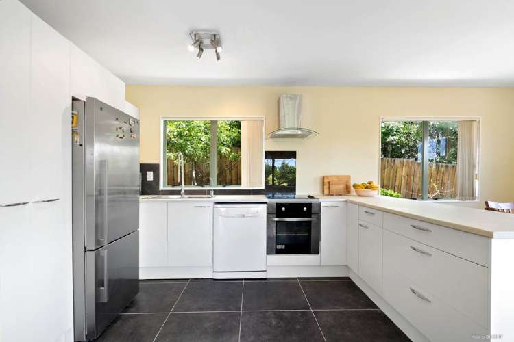 446e West Coast Road Glen Eden_8