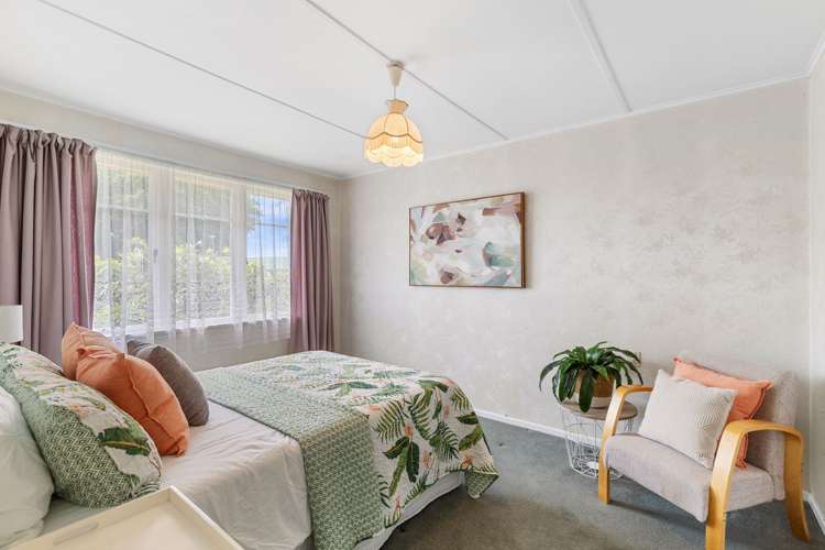 26 Greta Street Glenview_11