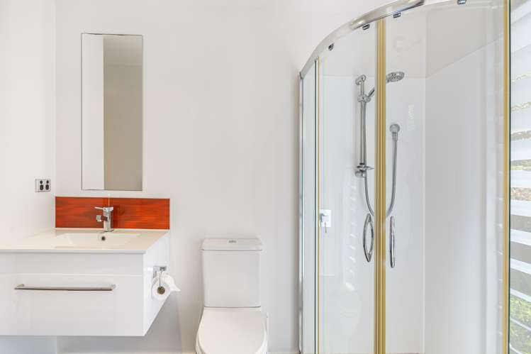 27 Ocean Road Surfdale_17