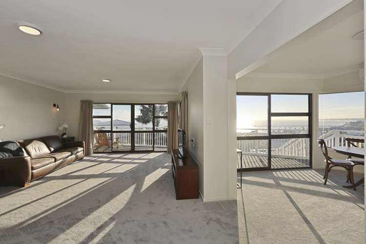 4 Catherine Crescent Moturoa_7