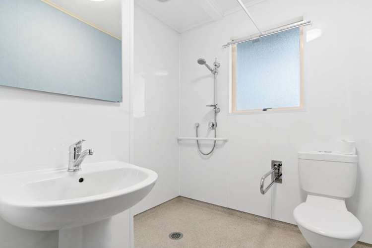 11 Roick Parade Glen Eden_17