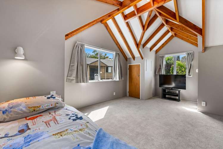 2/30 Lagoon Way West Harbour_18