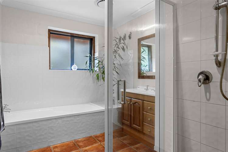 43 Pembertons Road Sefton_15