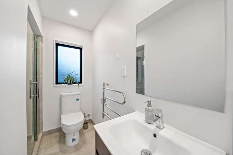 13 Kokowai Parade Hobsonville_10