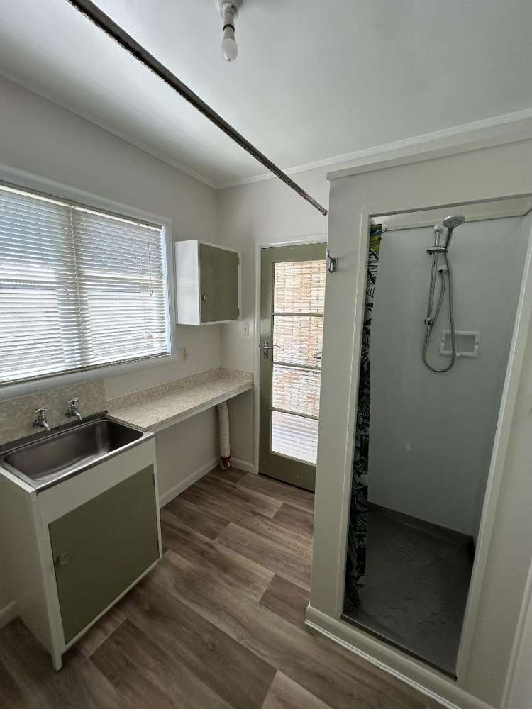 111 Cook Street 1074_8