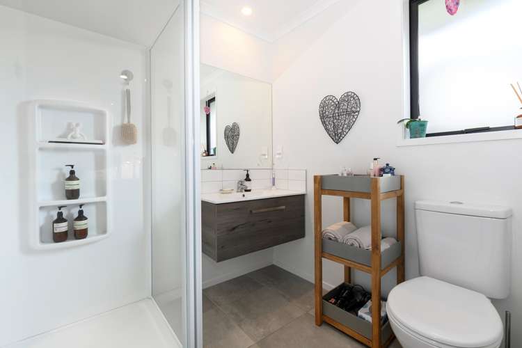 3 Te Ranga Memorial Drive Pyes Pa_14