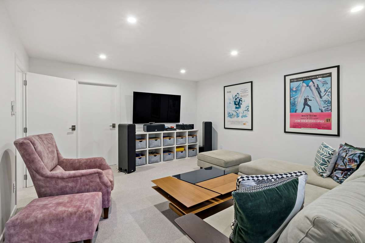 26 Glen Atkinson Street_5