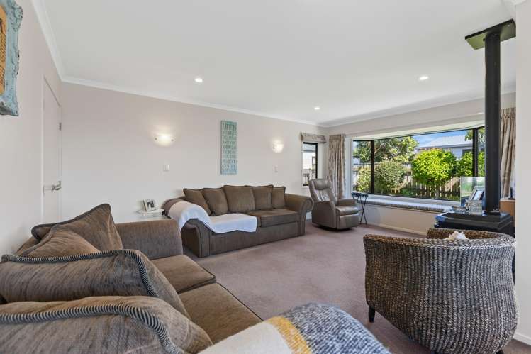 9 Bandon Grove Bell Block_7