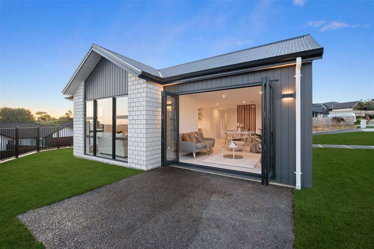 2 Waikaka Place Rototuna North_11