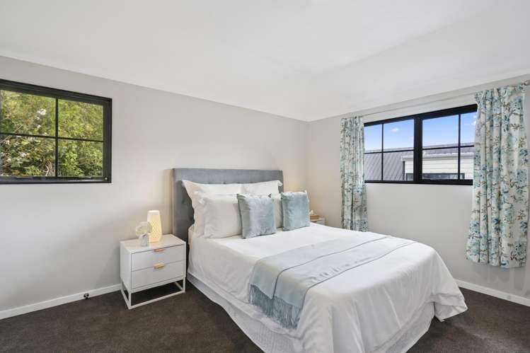 16B Parsons Glen Karori_11