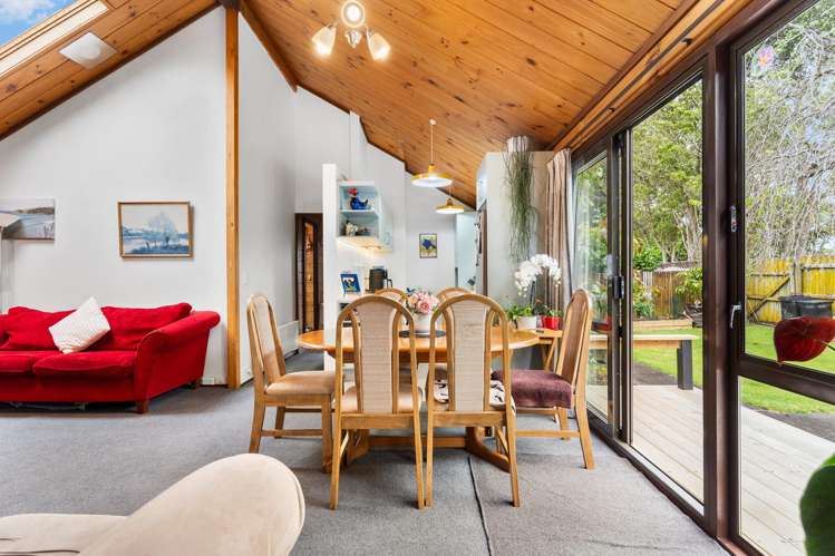 14 Bluewater Place Wattle Downs_4