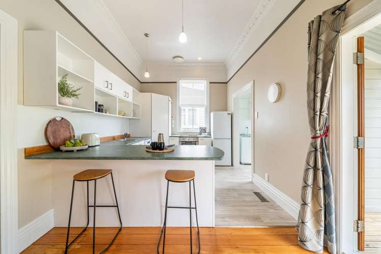 9 Adelaide Street Petone_11