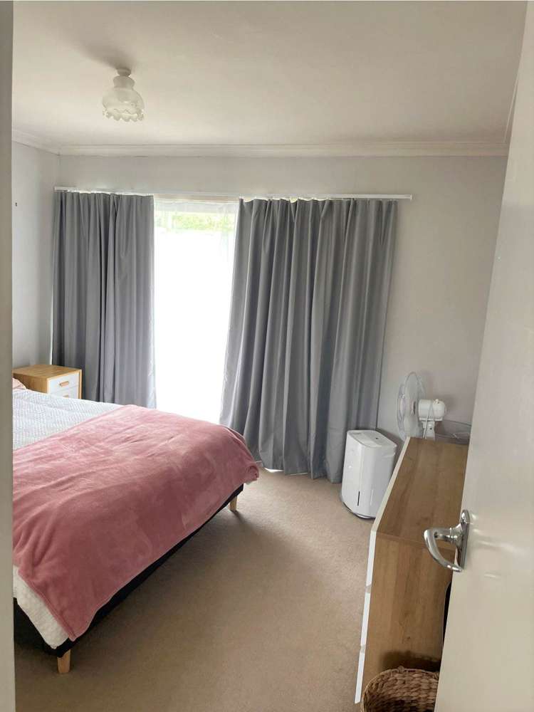 2/73 Moana Avenue One Tree Hill_6