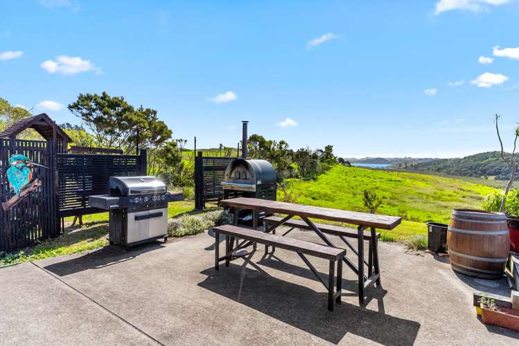 27 Waterview Crescent Kaiwaka_3
