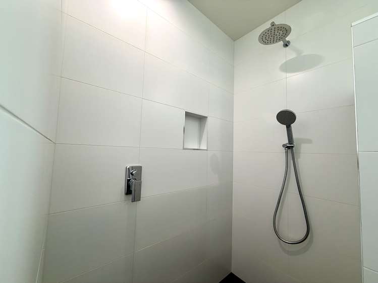 2/19A East Street Raglan_25