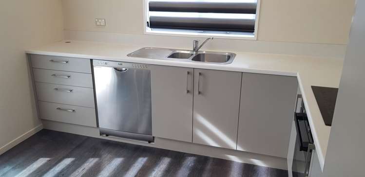 10 Saint Peters Close Woolston_3