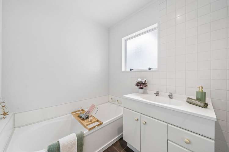 1A Wood Street Wainuiomata_15