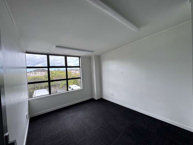 Unit 1/41 Smales Road East Tamaki_7