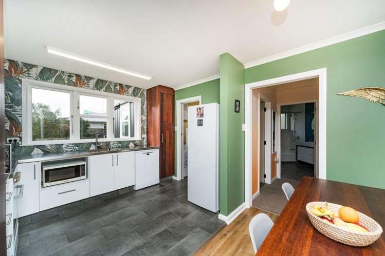 5 Woburn Place Takaro_6