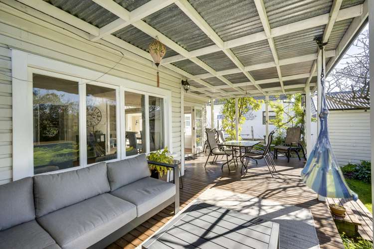 141 Georges Drive Napier South_17