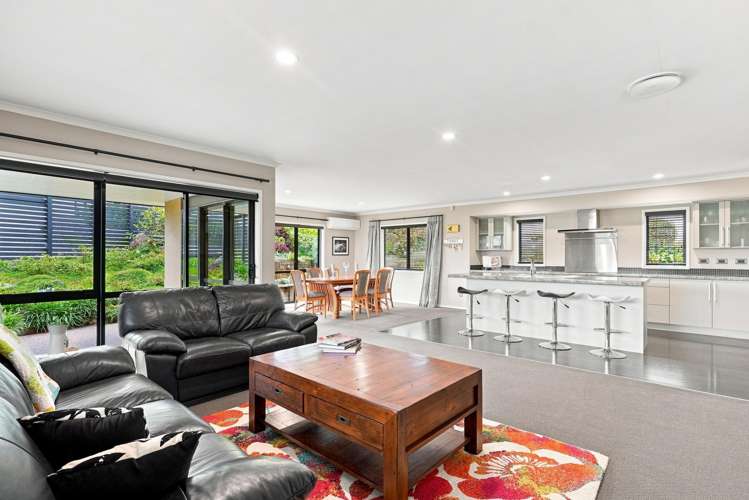 2 Flavell Drive Orewa_28