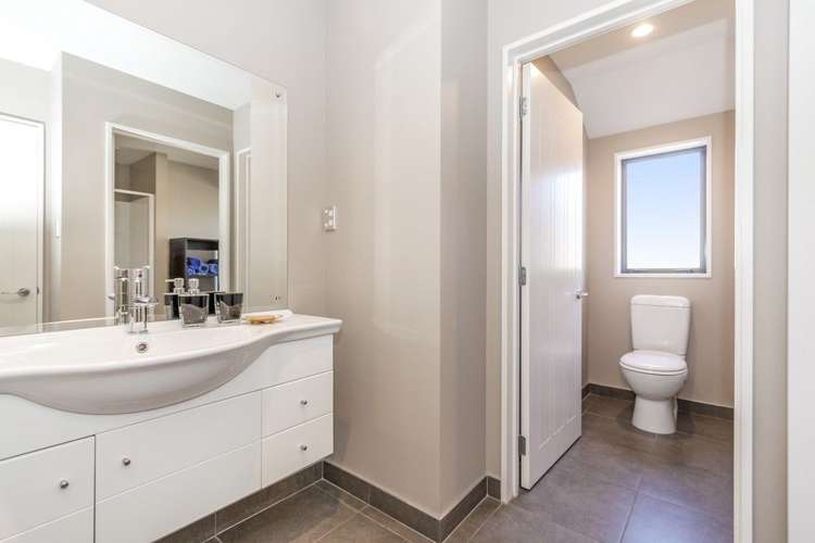 1 Papaumu Green Parklands_10