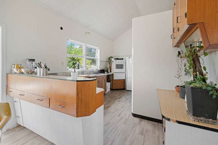 24 Mckean Avenue Manurewa_16