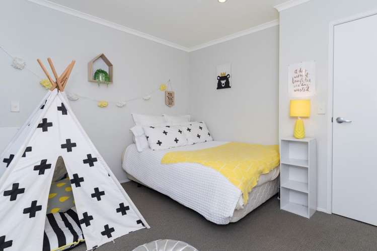 73 Condor Drive Pyes Pa_13