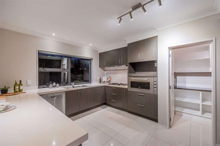 6 Fairhill Place Flat Bush_9