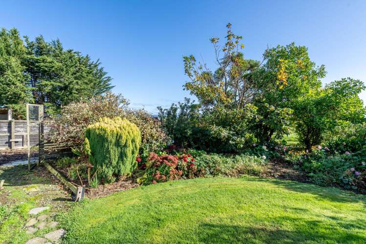 597 Limestone Plains Road Isla Bank_17