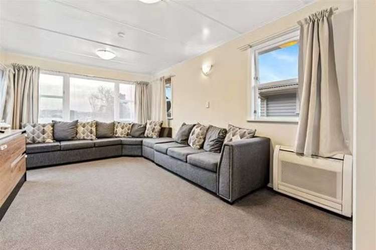 24 Laura Street Kelston_2