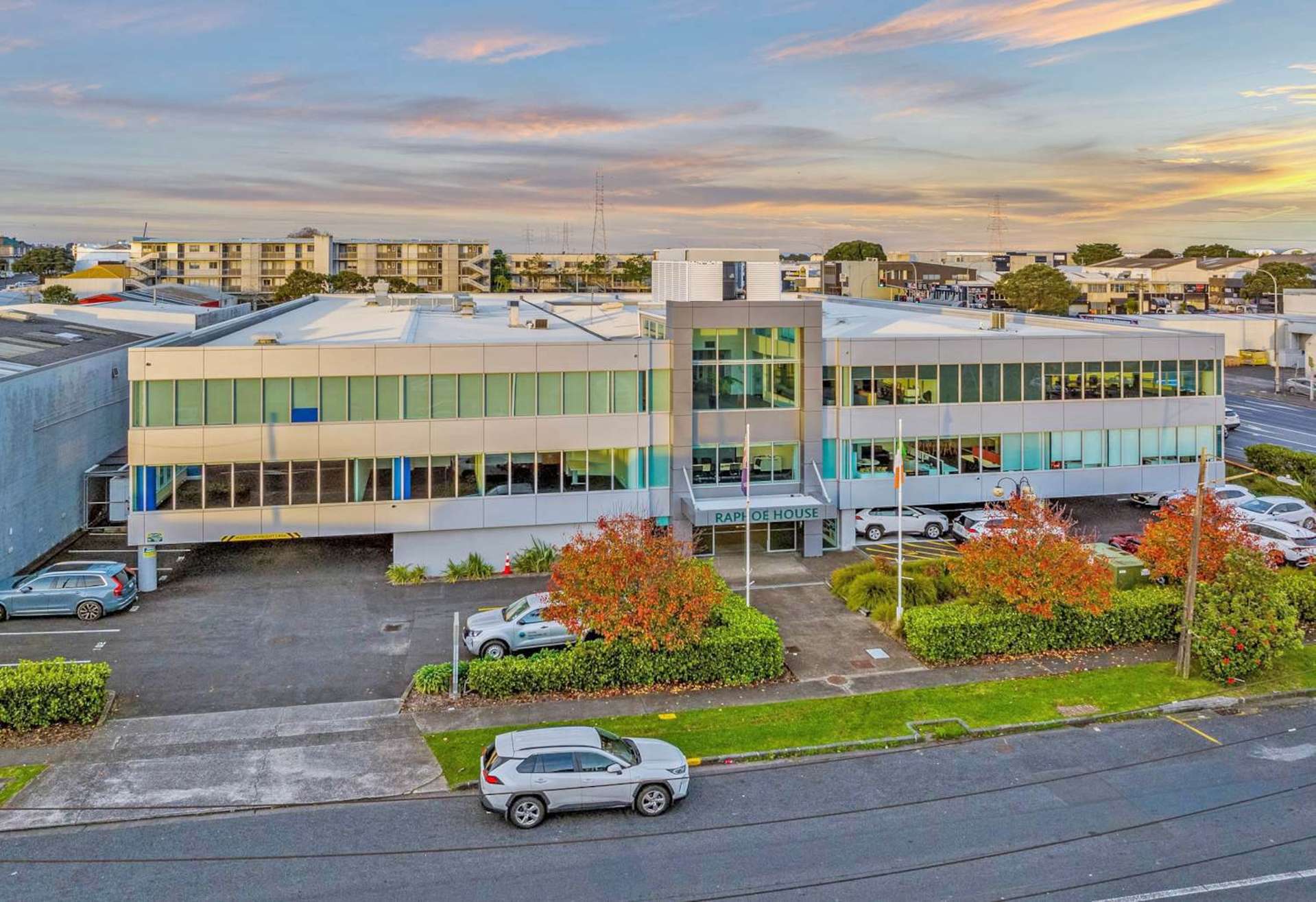 Level 1/8 Gloucester Park Road Onehunga_0