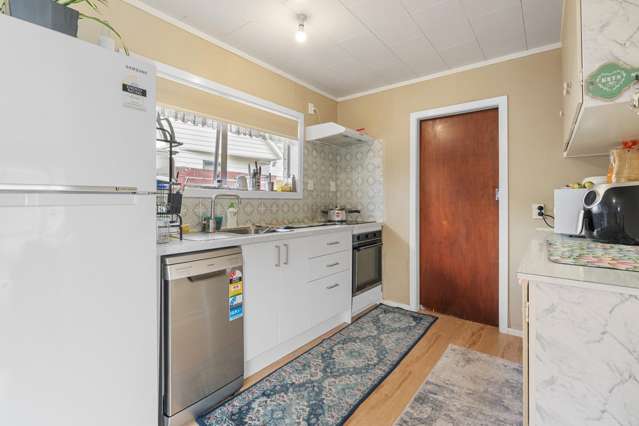 2/6 Snead Place Hamilton East_3