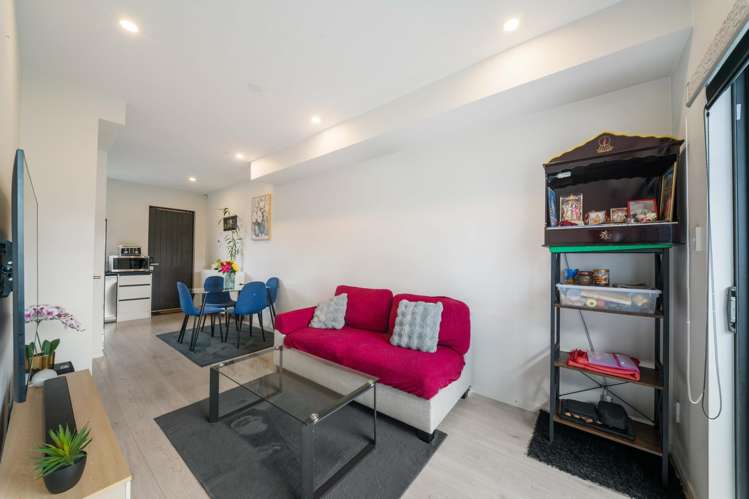 9/3226 Great North Road_4