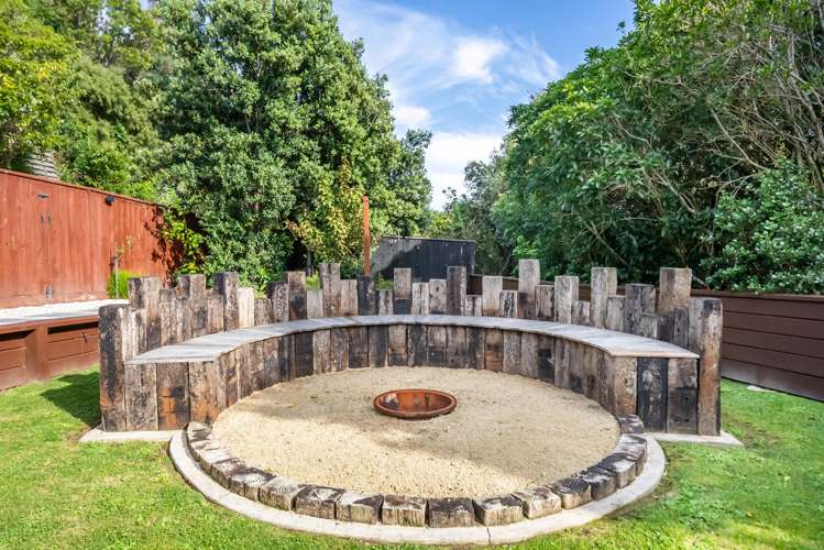 10 Seymour Grove Kingsley Heights_22